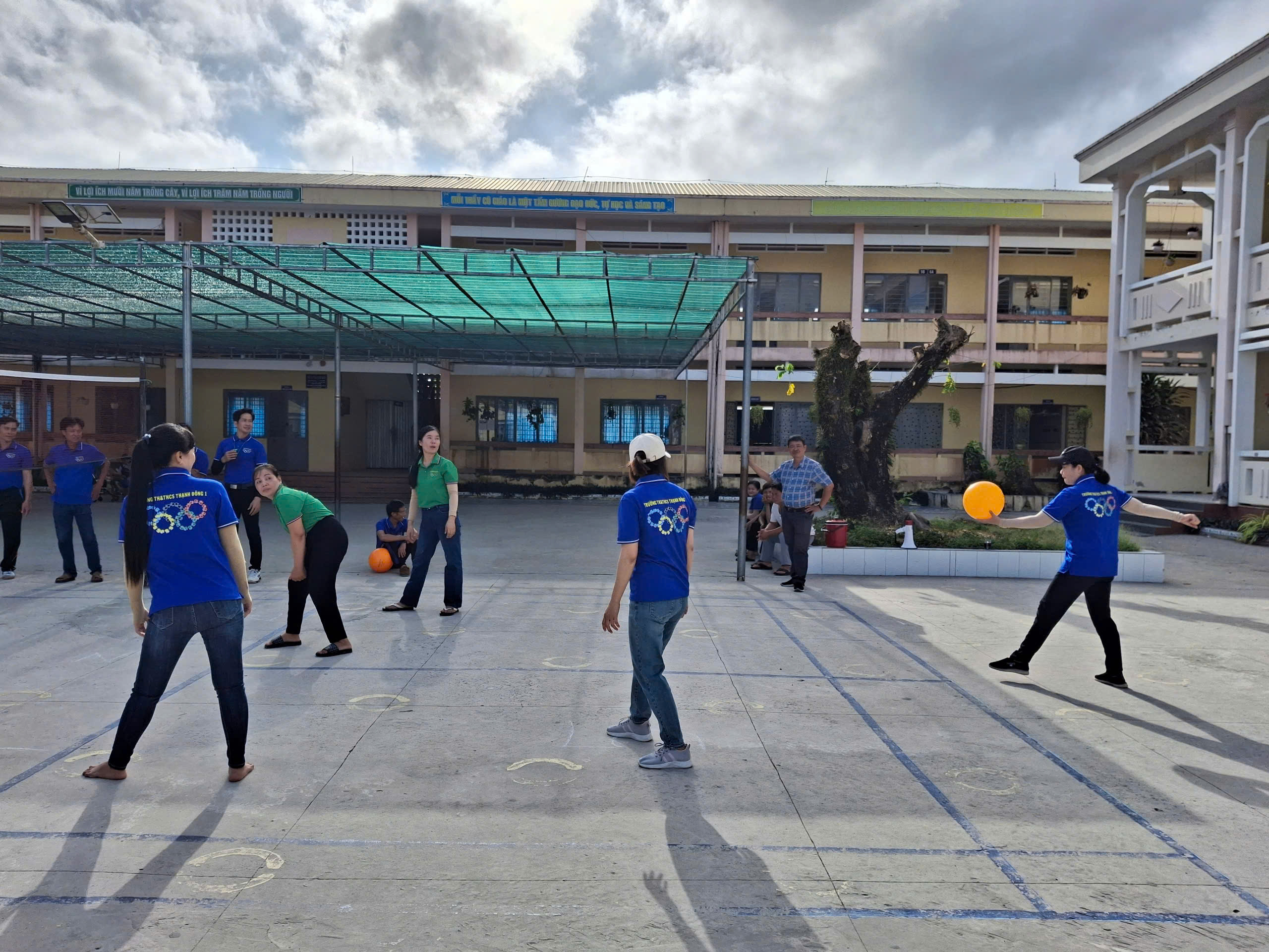 z6386654470628_bdc6fa4ffa40551bbf6ab295dbc0ca5b