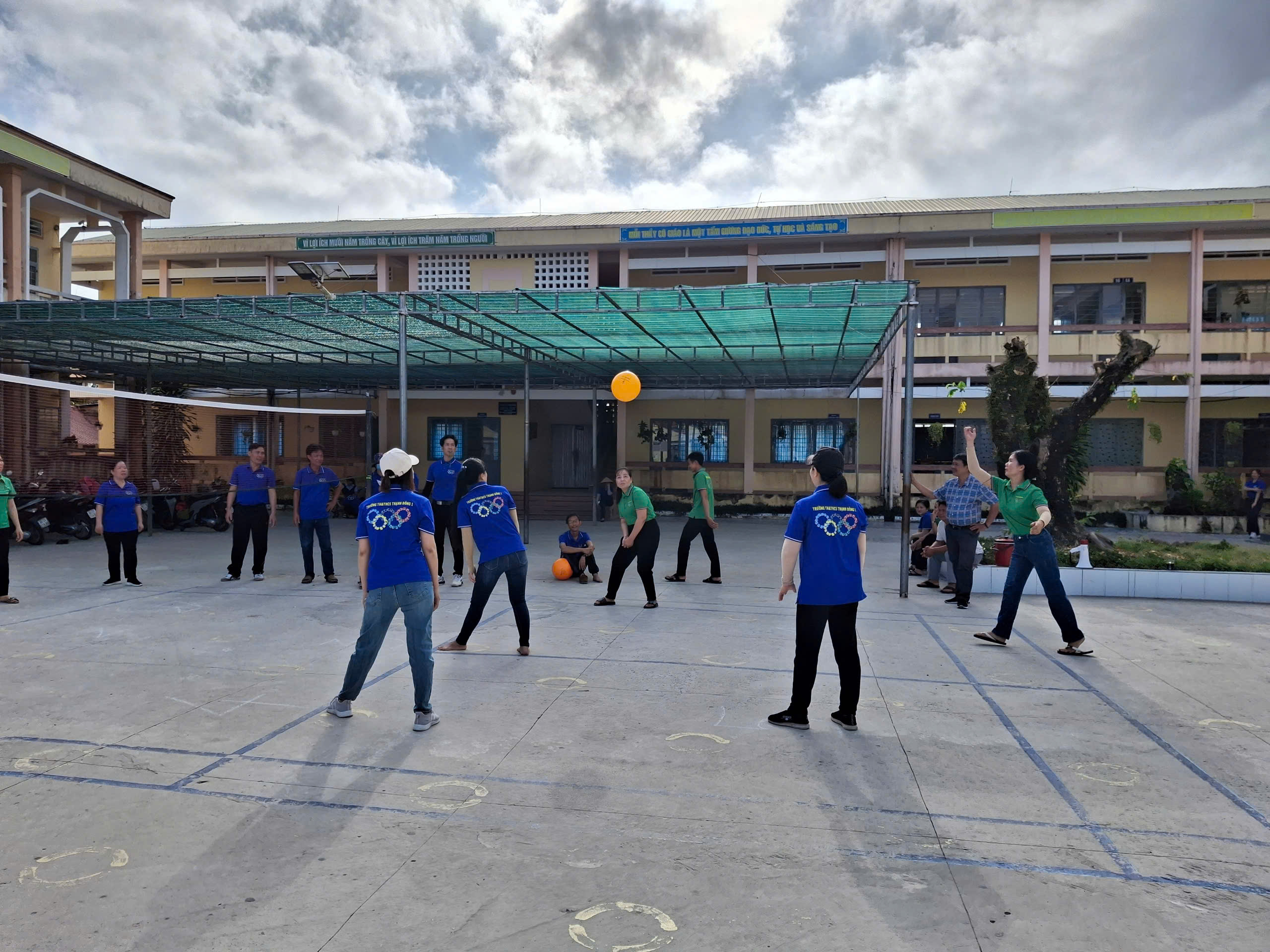 z6386654473595_82d02f0ba01b4bd1b3dd2cc84cb9f721