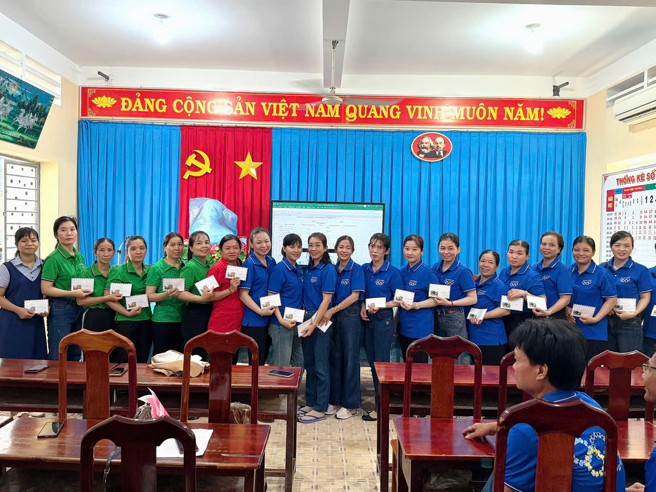 z6387406640449_4a24a679ed7a673bad1e2218f87a68f7